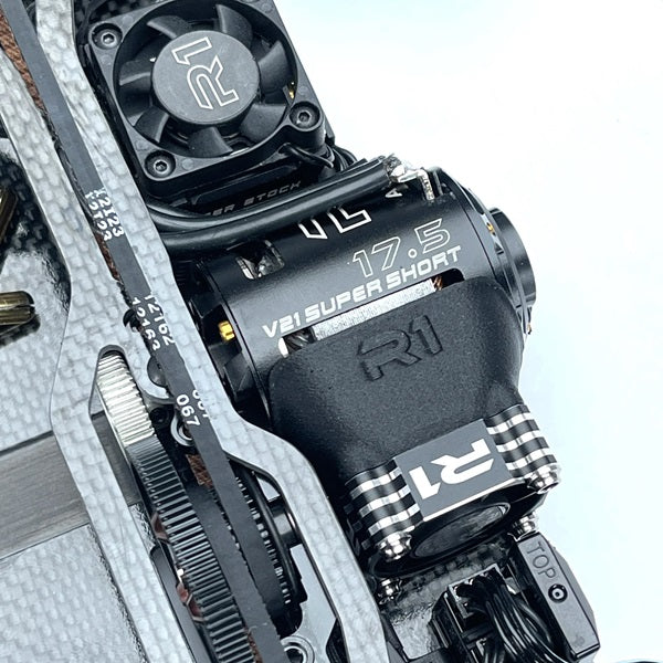 R1 WURKS R1060024 TAPE DOWN 40MM  FAN SHROUD