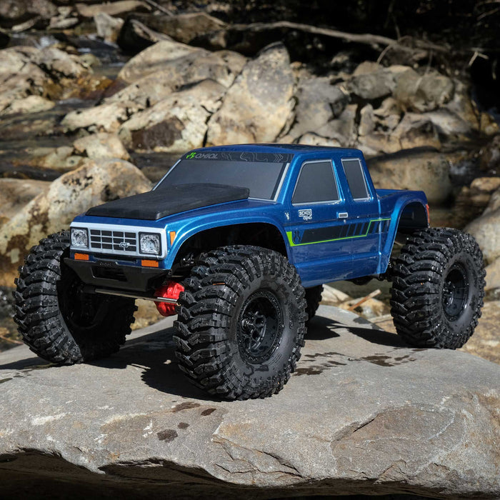 Axial RC AXI-2036T2 1/10 SCX10 III Coyote 4X4 RTR Brushed Rock Crawler, Blue