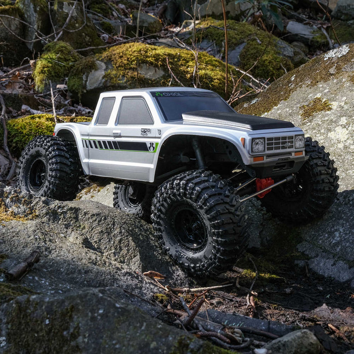 Axial RC AXI-2036T1 1/10 SCX10 III Coyote 4X4 RTR Brushed Rock Crawler, Silver