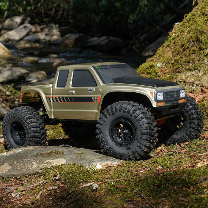 Axial RC AXI-3071 1/10 SCX10 III Coyote 4X4 RTR Rock Crawler (Battery & Charger Included), Gold